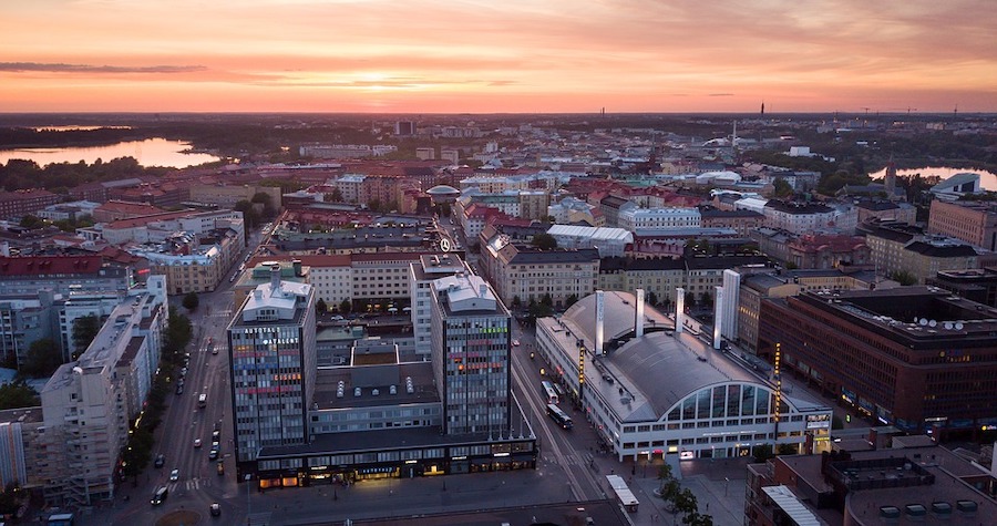 flying-over-people-waiver